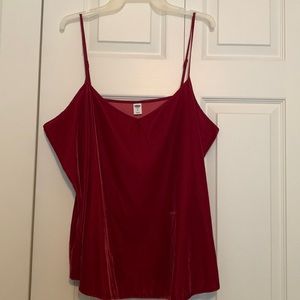 Old navy women velvet adjustable Spaghetti strap top size xl color Burgundy new